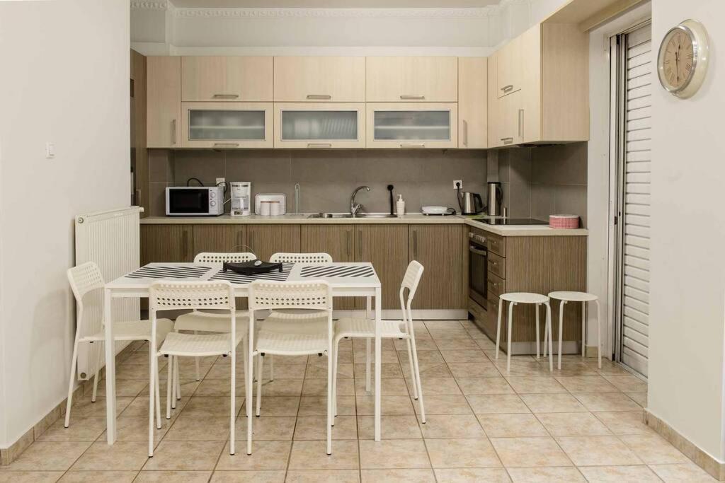 50 M Kerameikos Metro Cosy Luxury Apartment Αθήνα Εξωτερικό φωτογραφία